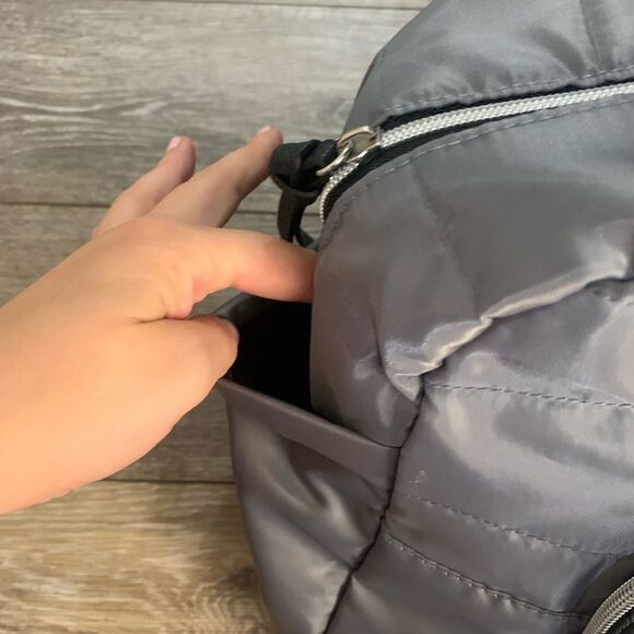 DSW Weekender Tote  - Picture 8 of 9